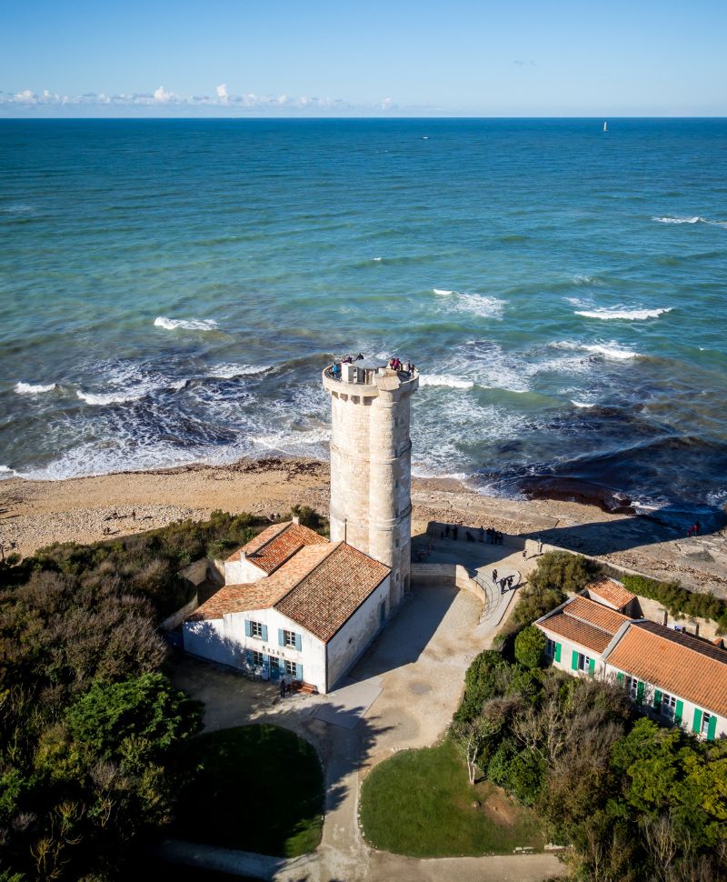 Découvrez le Phare des Baleines sur l'Ile de Ré