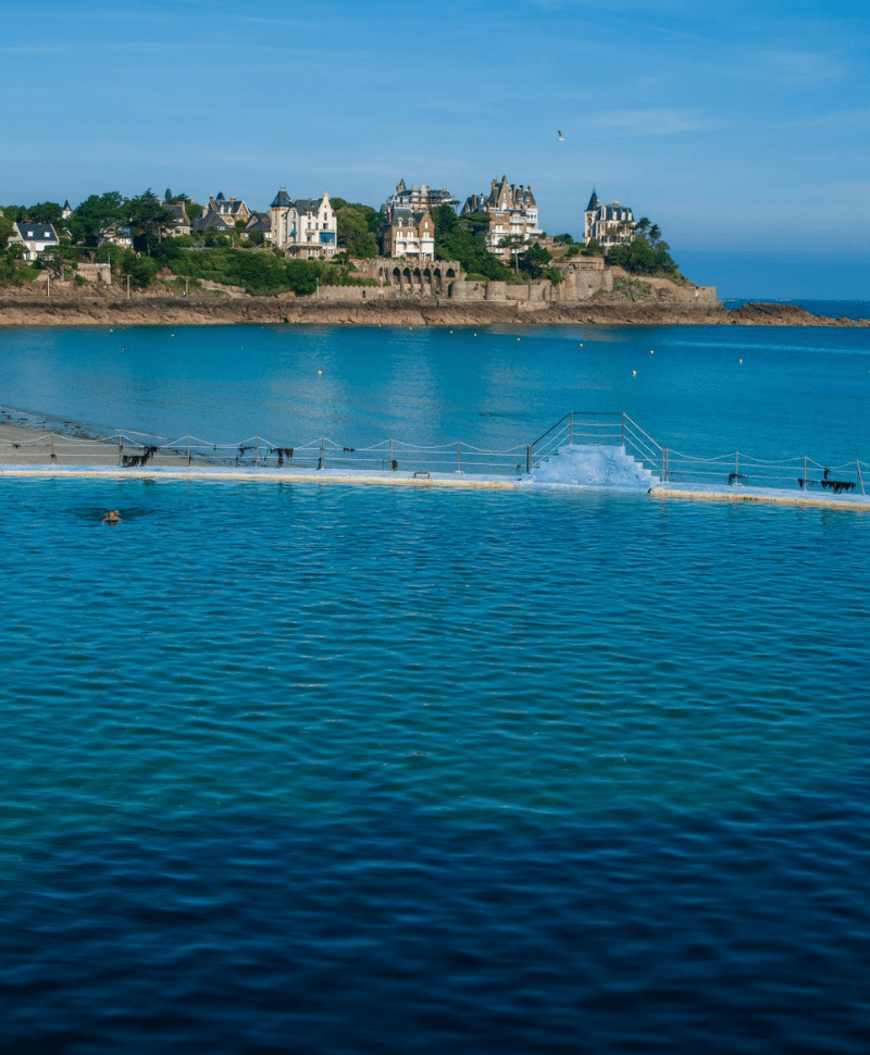 La piscine de la grande plage de l'Ecluse à Dinard